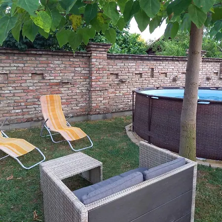 In Balatonbereny/balaton 26487