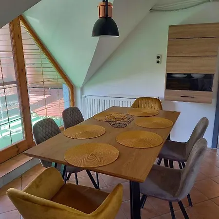 In Balatonbereny/balaton 26487 Балатонберень